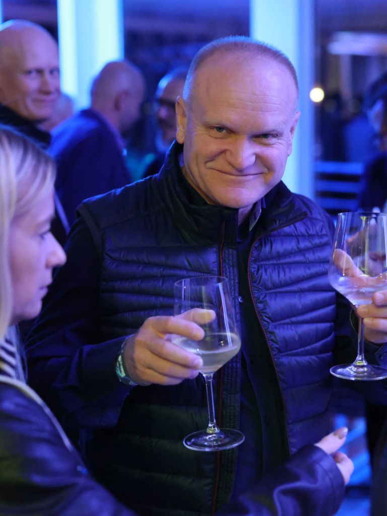 Connect+Chill esti Networking party – 101