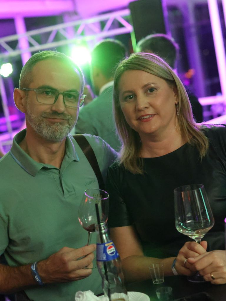 Connect+Chill esti Networking party – 158