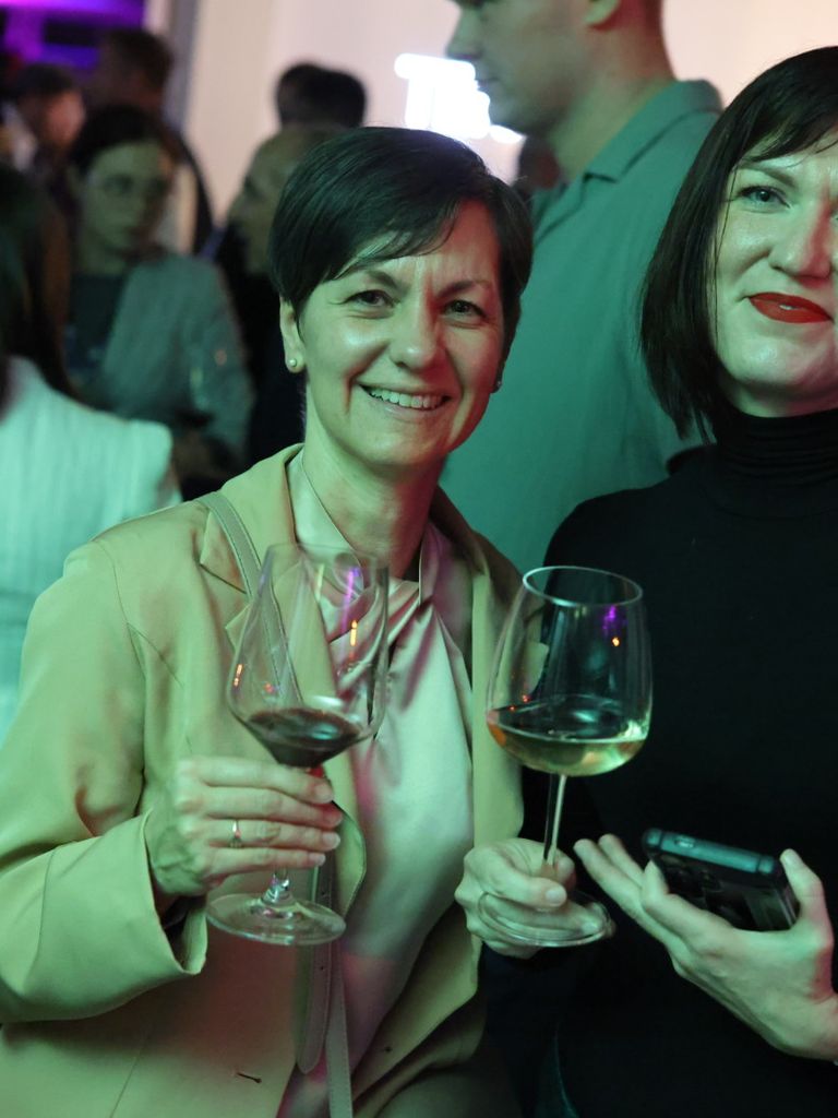 Connect+Chill esti Networking party – 159