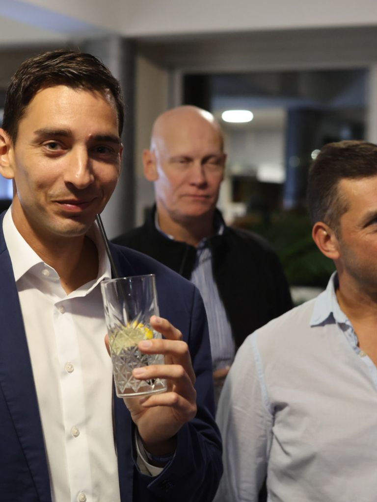 Connect+Chill esti Networking party – 183