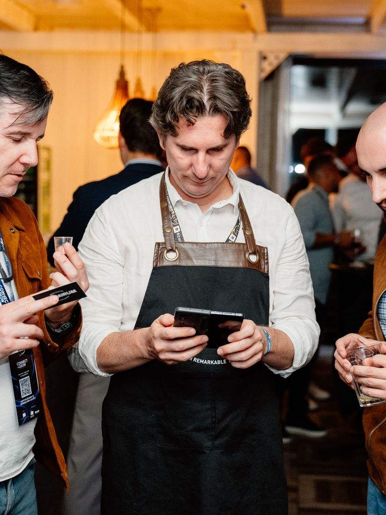 Connect+Chill esti Networking party – 45