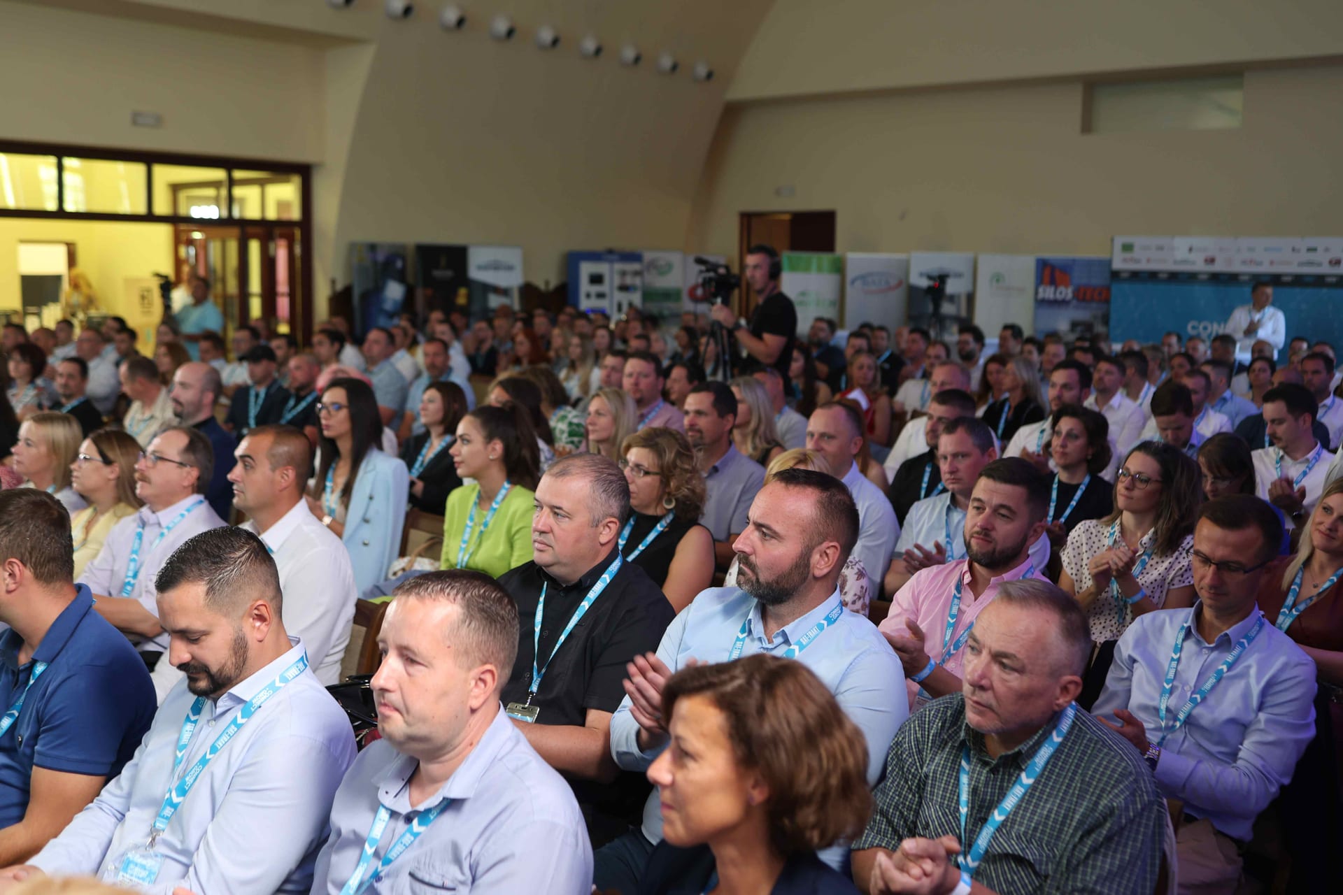 Olcsóbb, ha másoktól tanulunk